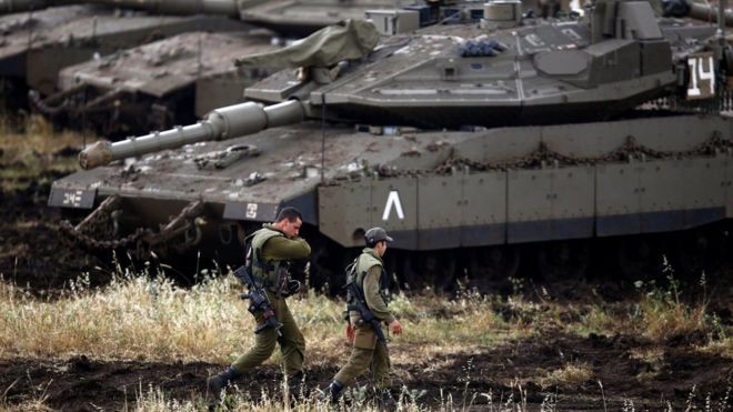 Israel tấn công hàng chục mục tiêu Iran tại Syria - ảnh 1