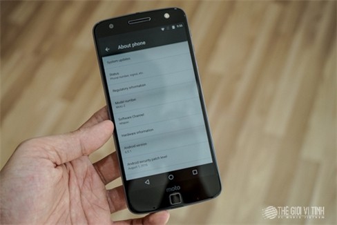 Cận cảnh Moto Z