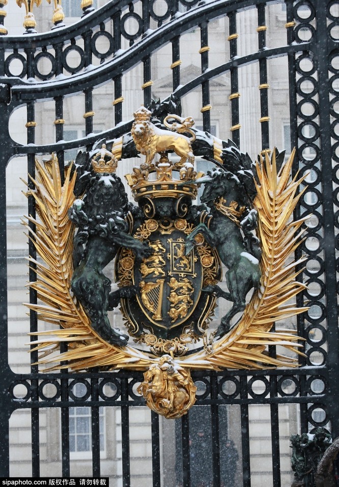 Chiêm ngưỡng cuộc sống xa hoa trong cung điện Buckingham ảnh 26