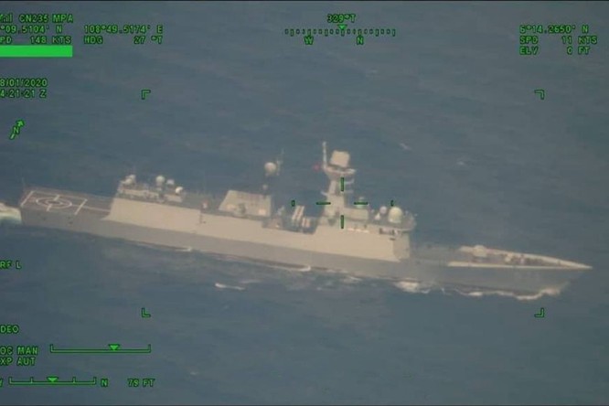 Đối đầu Trung Quốc – Indonesia trên vùng biển Natuna: Trung Quốc đã triển khai tàu hộ vệ mạnh nhất  - ảnh 1