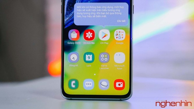 Trên tay Galaxy A80 giá 15 triệu đồng tại Việt Nam ảnh 3