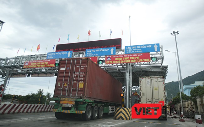 Tại phương án tài chính cũng xảy ra sai phạm khi theo hợp đồng dự án số 11387/HĐ.BOT ngày 24/10/2013 đã không đề cập rõ vị trí trạm thu phí và công nghệ thu phí.