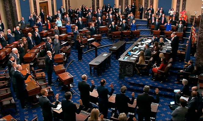 Không ngoài dự đoán: Thượng viện Mỹ tuyên ông Trump vô tội! - ảnh 2