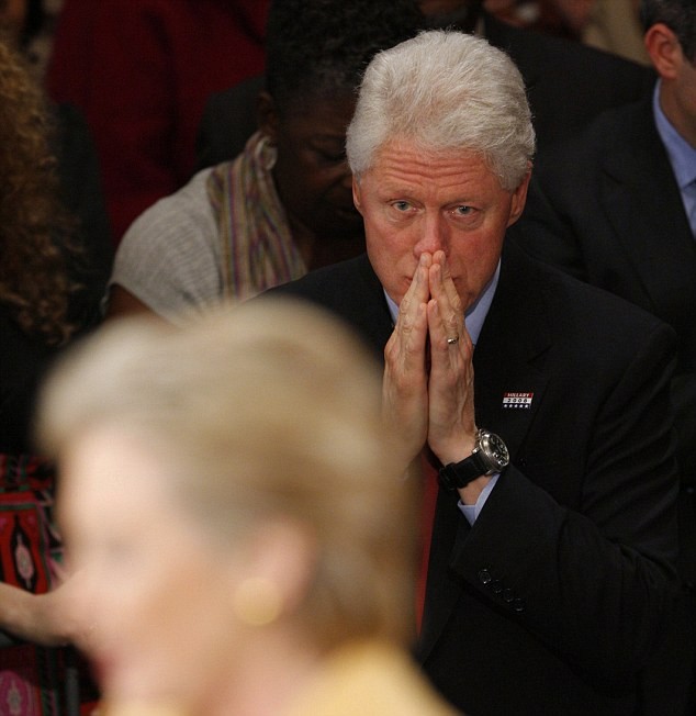 Hillary Clinton đánh chồng trong phòng kín, khủng bố nhân viên ảnh 3