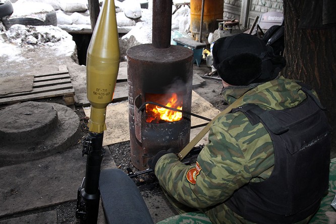 Lực lượng Ukraine rút lui - báo cáo của OBSE ảnh 12
