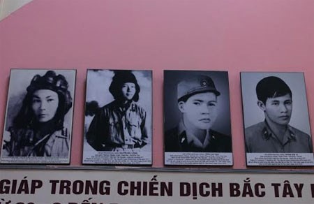 Nắm cơm cháy thành than của kíp xe tăng bất tử 377 trận Đắc Tô ảnh 2