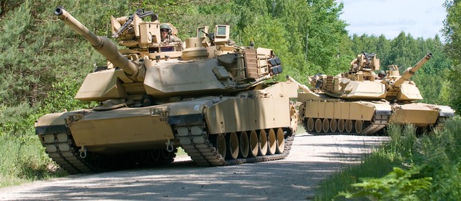 Chùm ảnh NATO phô diễn sức mạnh quân sự trong diễn tập Saber Strike 2015 ảnh 8