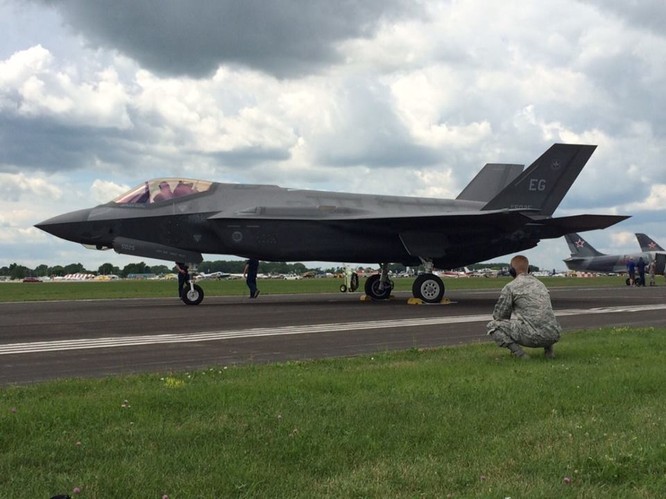 F-35 Lightning II luyện kỹ năng không chiến chống tiêm kích Nga ảnh 8