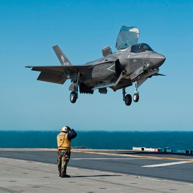 F-35 Lightning II luyện kỹ năng không chiến chống tiêm kích Nga ảnh 19