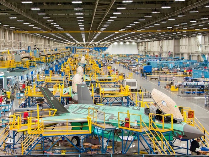 F-35 Lightning II luyện kỹ năng không chiến chống tiêm kích Nga ảnh 16