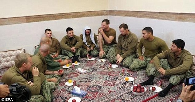 Thêm một chỉ huy Hải quân Mỹ bị sa thải trong vụ bắt giữ trên lãnh hải Iran ảnh 1