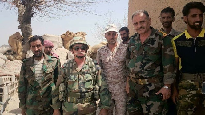 Không quân Nga tập kích đường không ác liệt IS ở Deir Ezzor ảnh 2