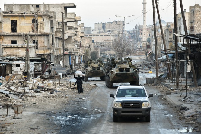 Trận chiến Aleppo: Quân đội Nga xua đuổi “thần chết” (video) ảnh 6