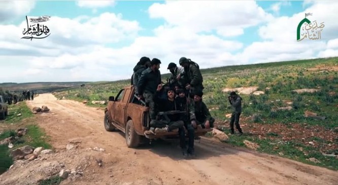 Chiến sự Syria: Phiến quân Hồi giáo uy hiếp thị trấn người Kito giáo ảnh 1