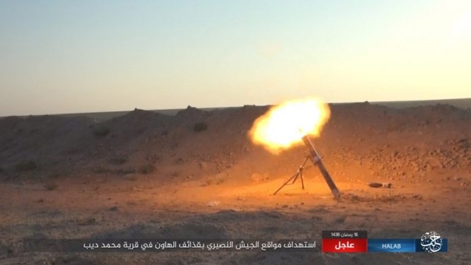 Quân đội Syria bại trận trước IS trên chiến trường Raqqa ảnh 5