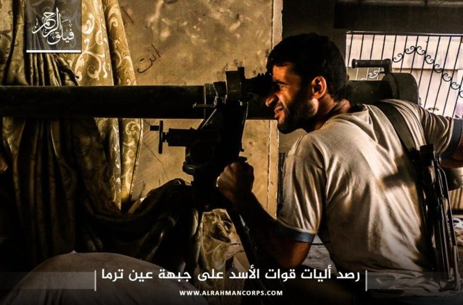 Chiến sự Syria: Phe thánh chiến điên cuồng chống trả quân Assad ở ven Damascus (video) ảnh 6