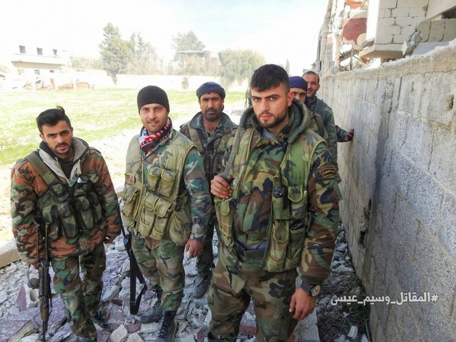 “Hổ Syria” chủ công xung trận chiếm thị trấn trọng yếu, sắp chia cắt Đông Ghouta - ảnh 9