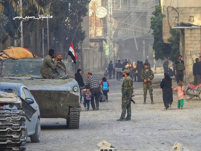 Quân đội Syria đè bẹp thánh chiến tử thủ cứ địa Kafr Batna, 80% Đông Ghouta được giải phóng ảnh 10
