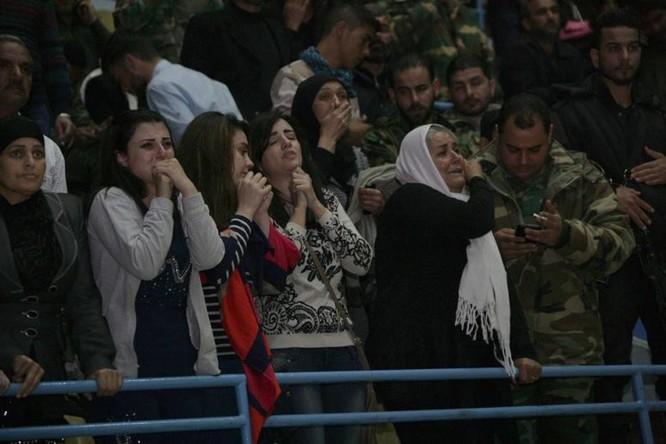 Chỉ 200 trong 5.000 tù nhân bị phe thánh chiến Syria bắt giữ còn sống sót ở Douma, Đông Ghouta ảnh 5