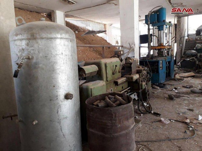 Quân đội Syria phát hiện kho đạn cối khổng lồ của phe thánh chiến tại tử địa Đông Ghouta ảnh 4