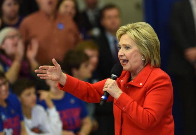 Bà Hillary Clinton luôn thể hiện thái độ cứng rắn với Trung Quốc. Ảnh: China Daily