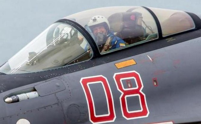 Máy bay chiến đấu tàng hình thế hệ thứ năm F-35. Ảnh: Sina