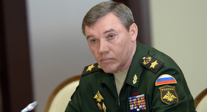 Mỹ tung hạm đội khủng áp sát Syria, Nga đối đầu với trục Mỹ-Anh-Pháp chực ồ ạt tấn công ảnh 2