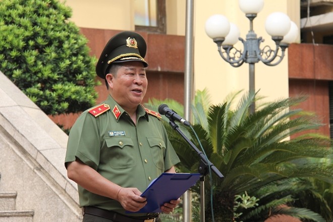 Nhận diện trang phục mới của Lực lượng CAND ảnh 1