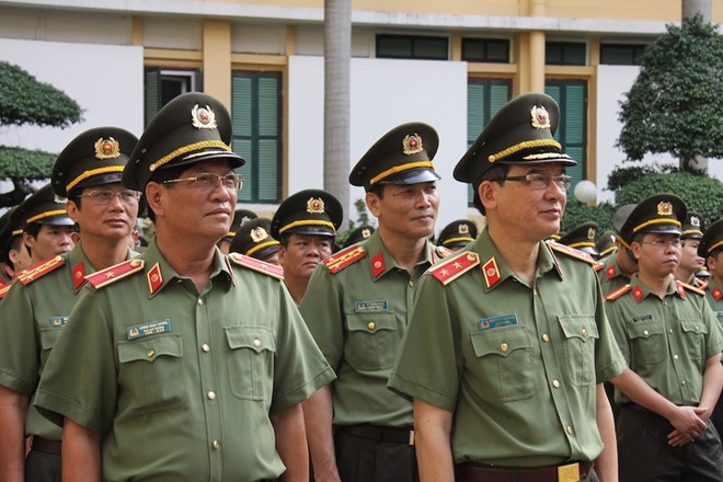 Nhận diện trang phục mới của Lực lượng CAND ảnh 3