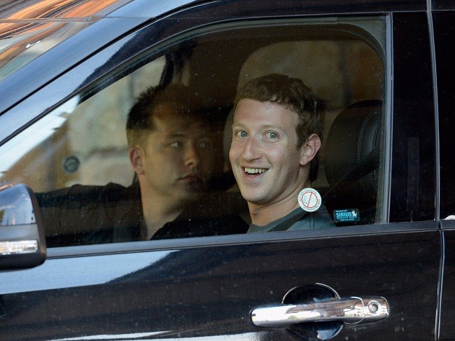 Sếp Facebook và vợ tiêu xài như thế nào với tài sản 74 tỷ USD - ảnh 4