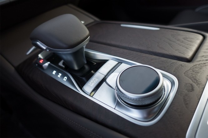 Có gì mới trên Kia K900 2019? - ảnh 11
