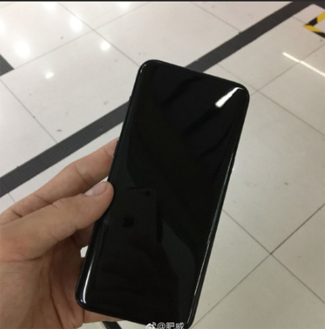 7 tấm ảnh hé lộ Galaxy S8 màu đen bóng ảnh 2