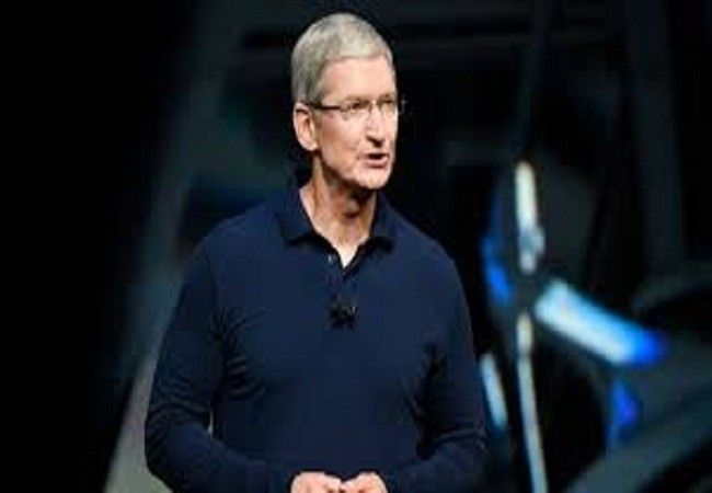 CEO Tim Cook cho rằng công nghệ cho loại kính thông minh AR vẫn chưa có