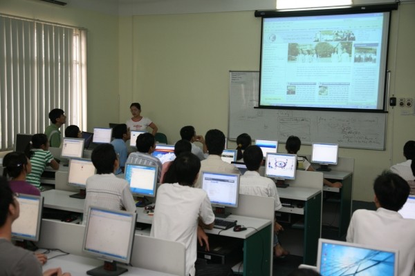 Nâng cao chất lượng đào tạo nhưng giảm tải cho giáo viên - ảnh 1