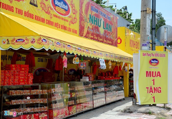 Ma trận bánh trung thu mua 1 tặng 2, 3 ở Sài Gòn ảnh 9