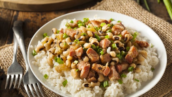 Văn hóa ẩm thực dịp Tết Dương lịch trên toàn thế giới ảnh 1