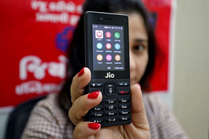 Không phải smartphone, đây mới là điện thoại được hàng tỷ người dùng JioPhone giá rẻ
