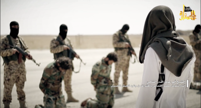 Rùng rợn cảnh phiến quân al Qaeda hành quyết binh sĩ Syria ảnh 3