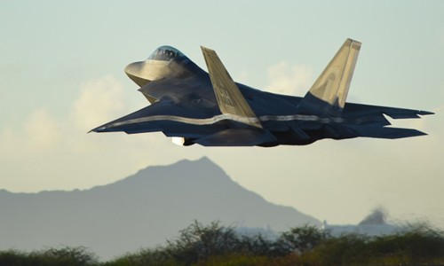 Tiêm kích tàng hình F-22