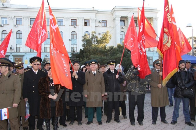 Crimea kỷ niệm một năm ngày trưng cầu dân ý sáp nhập vào Nga ảnh 26