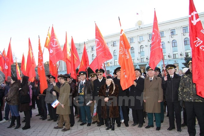 Crimea kỷ niệm một năm ngày trưng cầu dân ý sáp nhập vào Nga ảnh 27