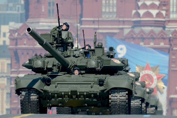 T-90 thử nghiệm thực tế chiến đấu trong sa mạc ảnh 6