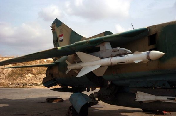 Ác chiến giằng co giữa quân đội Syria và các tổ chức khủng bố ảnh 12