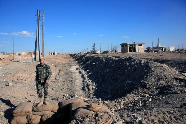 Phá vây Kuweires, quân Syria quyết liệt mở rộng tấn công ảnh 12
