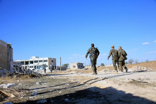 Phá vây Kuweires, quân Syria quyết liệt mở rộng tấn công ảnh 13