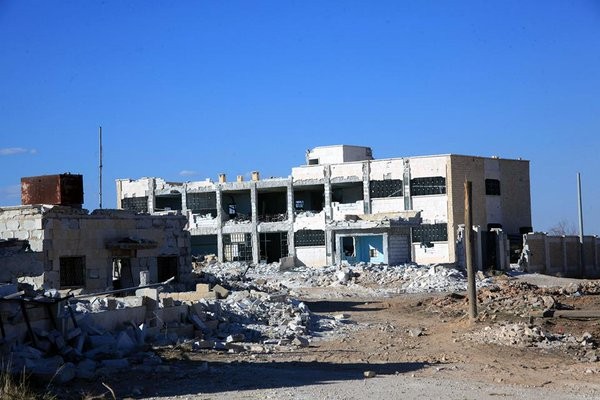Phá vây Kuweires, quân Syria quyết liệt mở rộng tấn công ảnh 14
