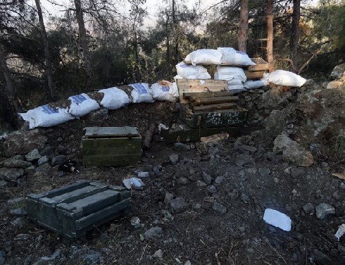 Quân đội Syria tiến sát biên giới Thổ Nhĩ Kỳ, nỗ lực cắt tiếp tế khủng bố ảnh 2