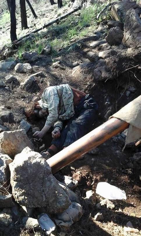 Quân đội Syria tiến sát biên giới Thổ Nhĩ Kỳ, nỗ lực cắt tiếp tế khủng bố ảnh 11