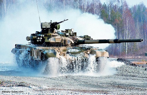 Video: Uy mãnh xe tăng T-90A trên chiến trường Aleppo, Syria ảnh 1