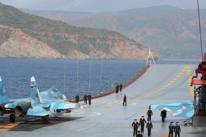 Vũ khí trên tàu sân bay Nga sang Syria tham chiến ảnh 10